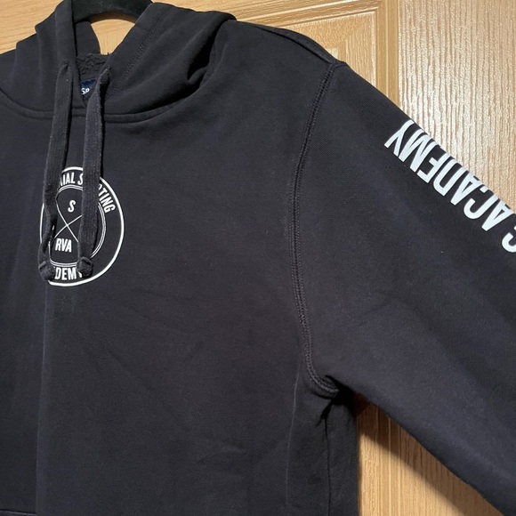 Colonial Shooting Academy Black and White Sweatshirt - Picture 4 of 10